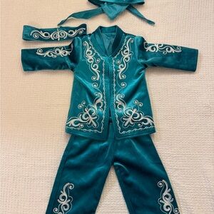 Central Asian Kazakh Kyrgyz Boys Velvet Costume with Hat – 1–2 Years Tusau Keser